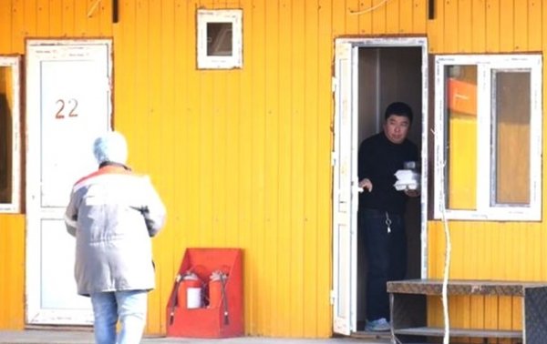 На Житомирщине строители из Китая вышли из обсервации - «В мире»