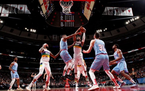 НБА: Новый Орлеан обыграл Чикаго, Лейкерс уступили Хьюстону - «Спорт»