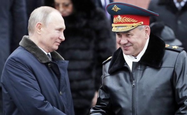 «План Маршал»: Шойгу в назначенный час отменит пенсионную реформу и станет президентом - «Политика»