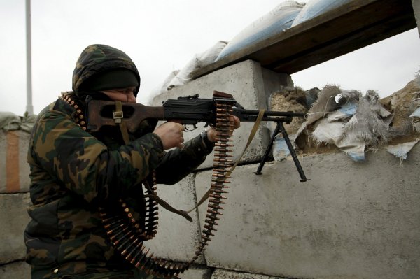 «Прицельный выстрел»: Снайпер ВСУ ранил мирного жителя на окраине Донецка - «Новороссия»