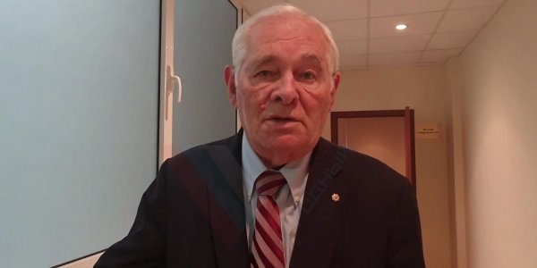 Рошаль поздравил эвакуированных из Китая россиян с окончанием карантина - «Политика»