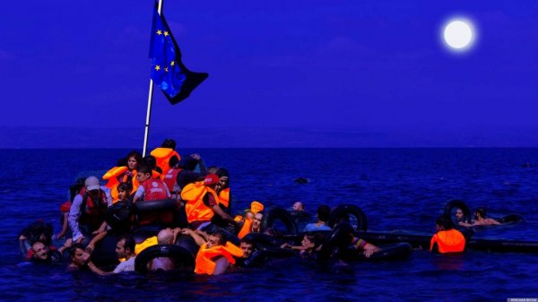 Стройка лагеря мигрантов вызвала столкновения жителей греческого острова с полицией - «Военное обозрение»