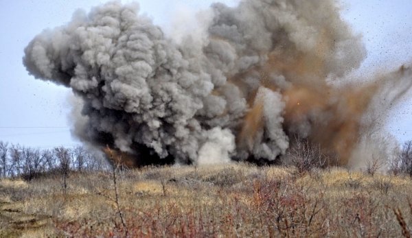 Трое украинских боевиков подорвались на минах в Донбассе - «Новороссия»