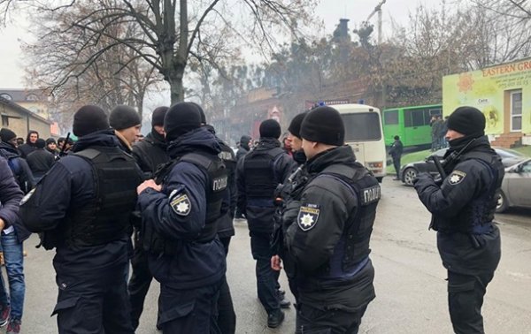 У мечети Киева провели рейд: задержаны 25 человек - «Украина»