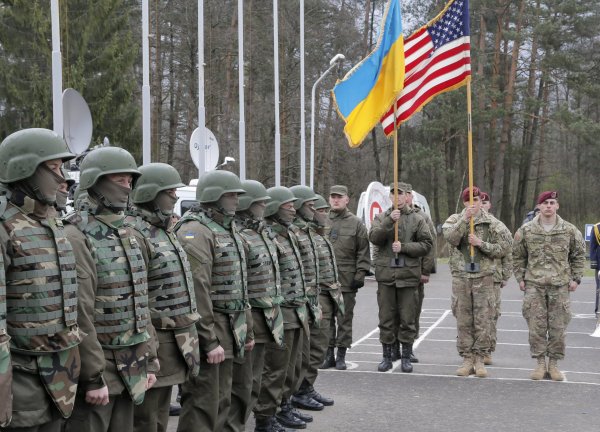 Украина направит военных в Ирак для участия в миссии НАТО - «Новороссия»