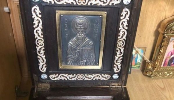 Украинец украл из храма мощи Святого Николая и подарил их другу - «Новости»
