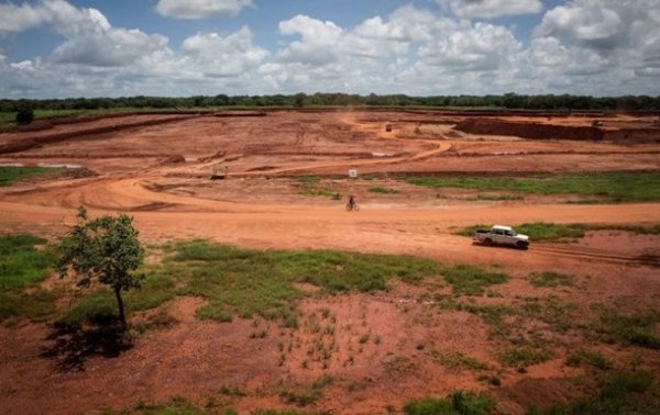 В Мозамбике 11 человек погибли на шахте по добыче рубинов - «В мире»