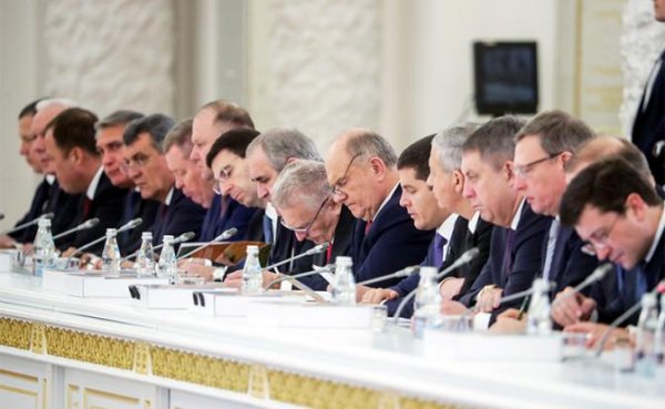 Зачем президенту Госсовет - «Политика»