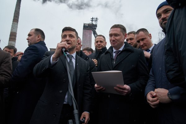 Зеленский пообещал поддерживать работу убыточных шахт до трудоустройства горняков - «Новороссия»
