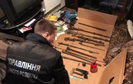 На Донбассе в квартире сепаратиста "ЛНР" нашли оружие - «Фото»