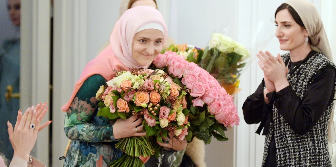 Кадырова стала министром. Дочь Кадырова Айшат. Дочь Рамзана Кадырова Айшат. Дочь Рамзана Кадырова Табарик. Айша Кадырова.