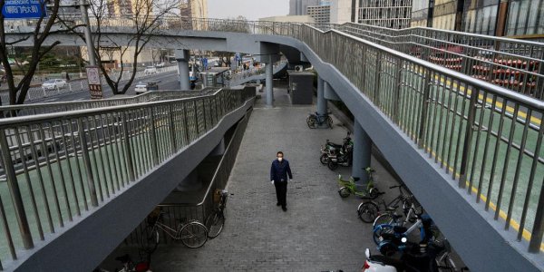 Bloomberg назвал пять индикаторов влияния коронавируса на экономику - «Политика»