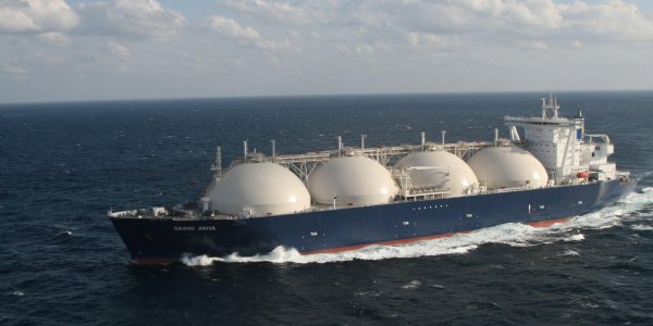 Газпром теряет доходы на фоне роста популярности американского СПГ в Европе - «Политика»