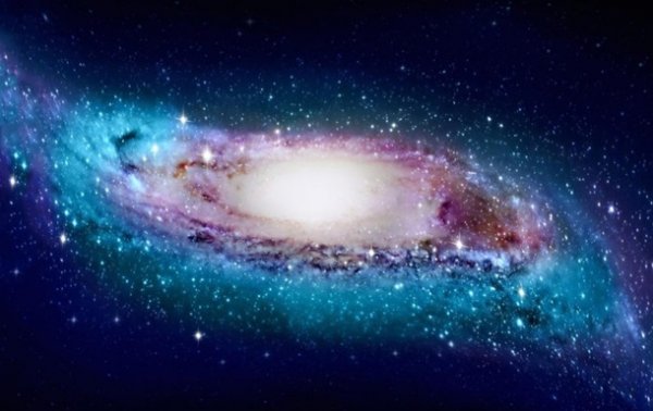 Hubble сфотографировал галактику "из ваты" - «Наука»