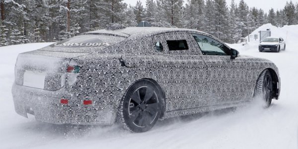 Электрический Jaguar XJ замечен на тестах - «Автоновости»