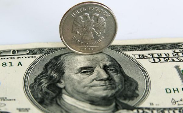 Это еще не крах: Обвал рубля до 80−85 за доллар впереди - «Экономика»