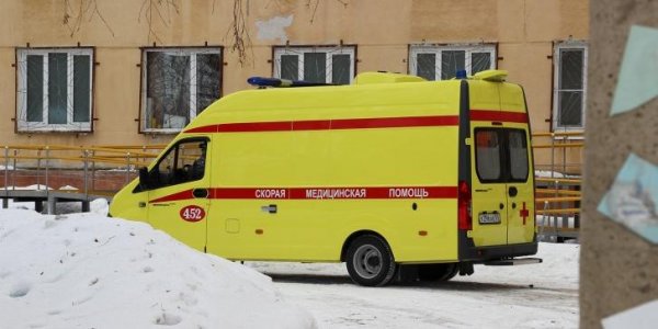 Многодетная сибирячка с инсультом умерла после недели катания из одной больницы в другую - «Политика»