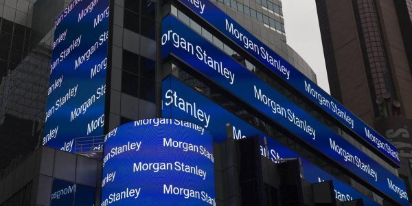 Morgan Stanley предлагает избавляться от долларов - «Политика»