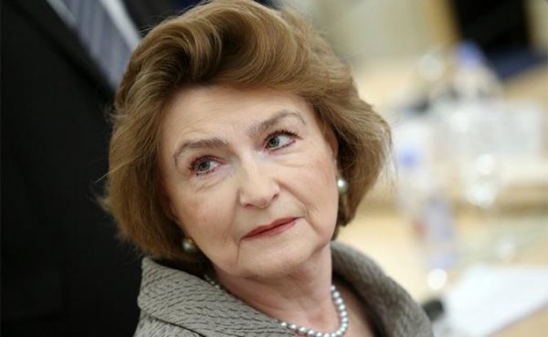 Нарочницкая: Что изменится для простых людей с новой Конституцией? Да ничего! - «Политика»