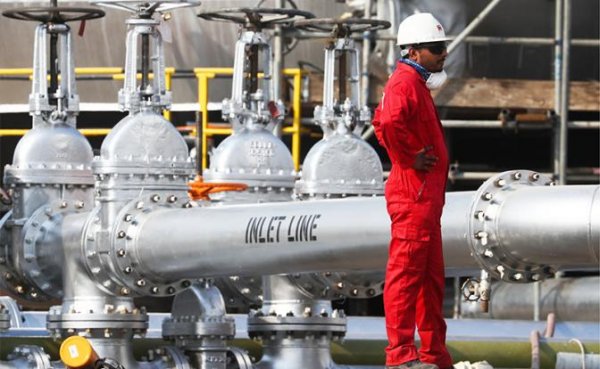 Нефтяная война: ОПЕК выдавит Россию с рынка, чтобы разорить окончательно - «Экономика»