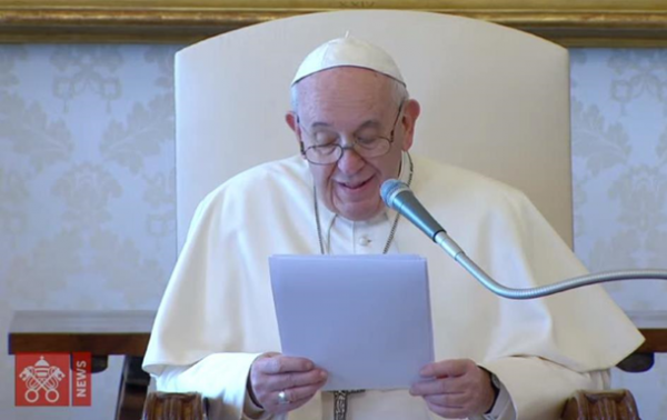Папа Римский впервые провел аудиенцию онлайн - «В мире»