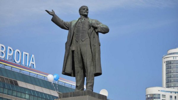 Первый памятник Ленину установят в Западной Германии - «Военное обозрение»