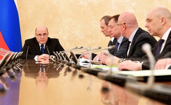 Правительство Мишустина ради богатых встает с первыми петухами, но Путин не оценит - «Экономика»