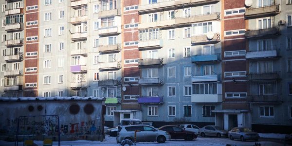Психолог объяснила, как избавиться от панических настроений в связи с Covid-19 - «Политика»
