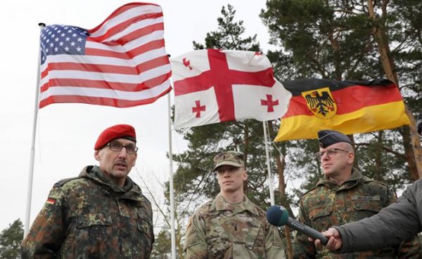 Учения НАТО Defender 2020: «Мы их из-за берез палками перебьем!» - «Военные действия»