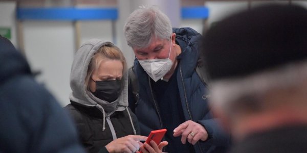 В России число заболевших коронавирусом увеличилось до 438 - «Политика»