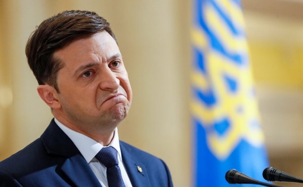 Зеленский: Макрону нельзя играть на двух фронтах - «Новороссия»