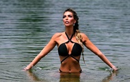 Модель на карантине продает свои обнаженные фото - «Фото»