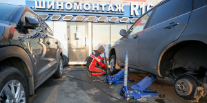 Власти Москвы рекомендовали водителям пока забыть о летней резине - «Автоновости»