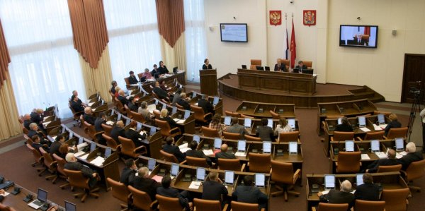 Депутатам заксобраний и и.о. замгубернаторов официально разрешили заниматься бизнесом - «Политика»