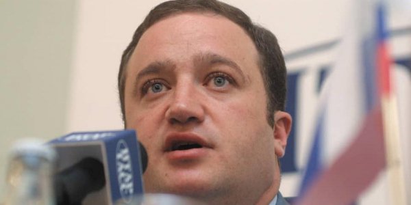 Экс-депутат Госдумы заключен под стражу по делу о мошенничестве - «Политика»