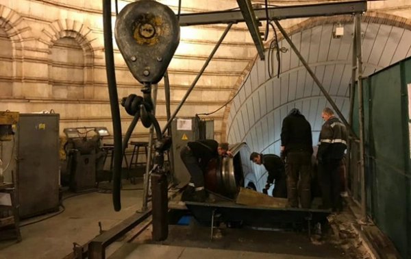 Киевское метро использует карантин для ремонта эскалаторов - «Украина»