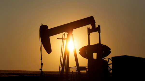Минэнерго РФ: Добыча нефти в стране снизится на 10% - «Новороссия»