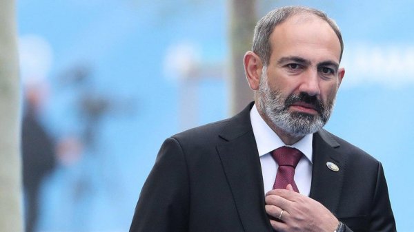 На премьер-министра Армении Никола Пашиняна подают в суд - «Военное обозрение»