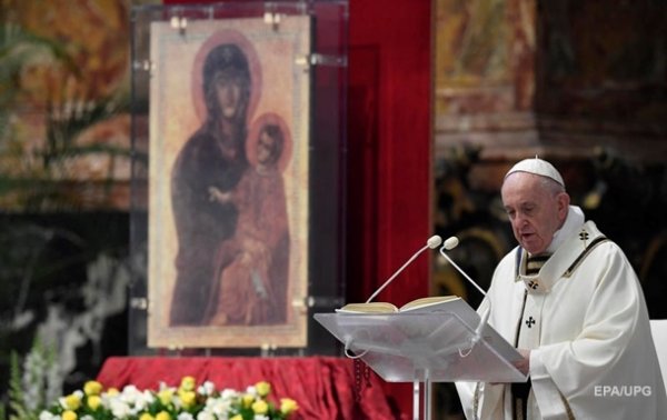 Папа Римский на Пасху призвал ослабить санкции - «В мире»