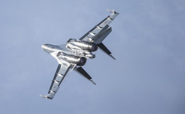«Русский коммунист на Су-35 довел экипаж американского P-8A до поноса» - «Военные действия»