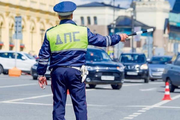 С 15 апреля правоохранители будут проверять всех водителей на въезде в Москву - «Новороссия»