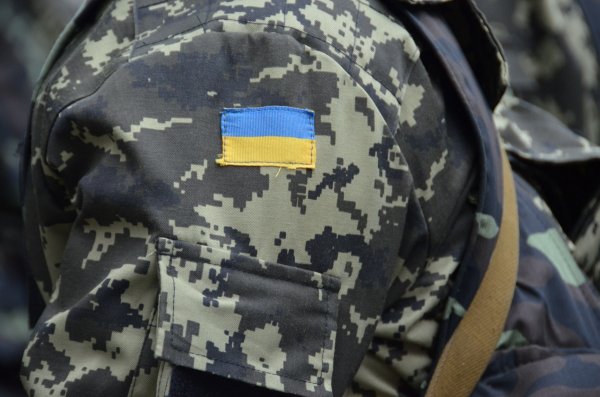 Сержант ВСУ решил «отметить» Пасху салютом из гранатомета – трое боевиков отправились в больницу - «Новороссия»