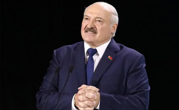 Трамп уводит Лукашенко от Путина по киевскому сценарию - «Политика»