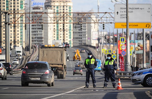 В Москве введена пропускная система на поездки на личном и общественном транспорте - «Новороссия»