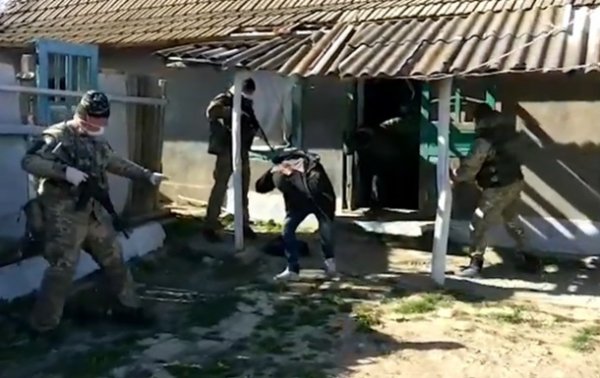 В Одесской области на границе задержали четверых молдаван с баяном - (видео)
