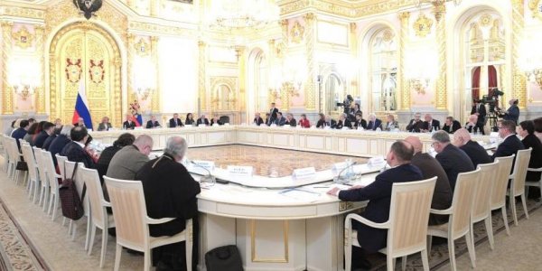 В СПЧ поддержали новые меры президента РФ в связи с коронавирусом - «Политика»
