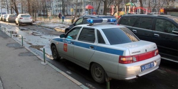 Власти предложили разрешить полицейским вскрывать автомобили - «Автоновости»