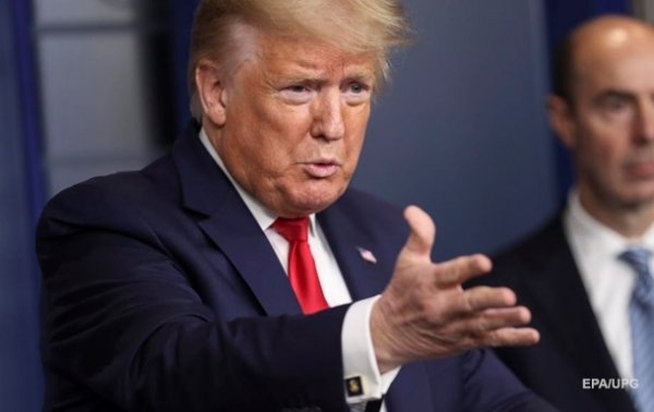 Журналистов будут допускать к Трампу только после теста на COVID-19 - «В мире»