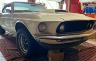 Редкий Ford Mustang нашли в гараже спустя 39 лет - «Фото»