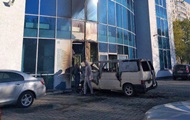 В Харькове горящий бус врезался в стену клиники - «Фото»